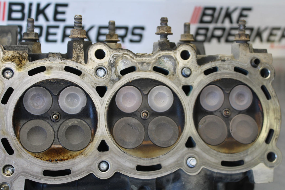 15 TRIUMPH TIGER 800 ENGINE TOP END CYLINDER HEAD BB873