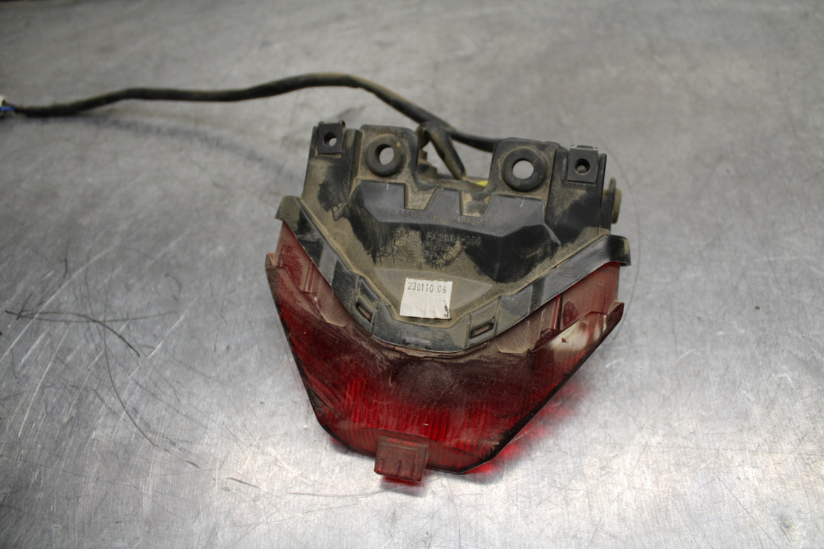 19-24 YAMAHA R3 REAR TAIL TAILLIGHT BACK BRAKE LIGHT BB736
