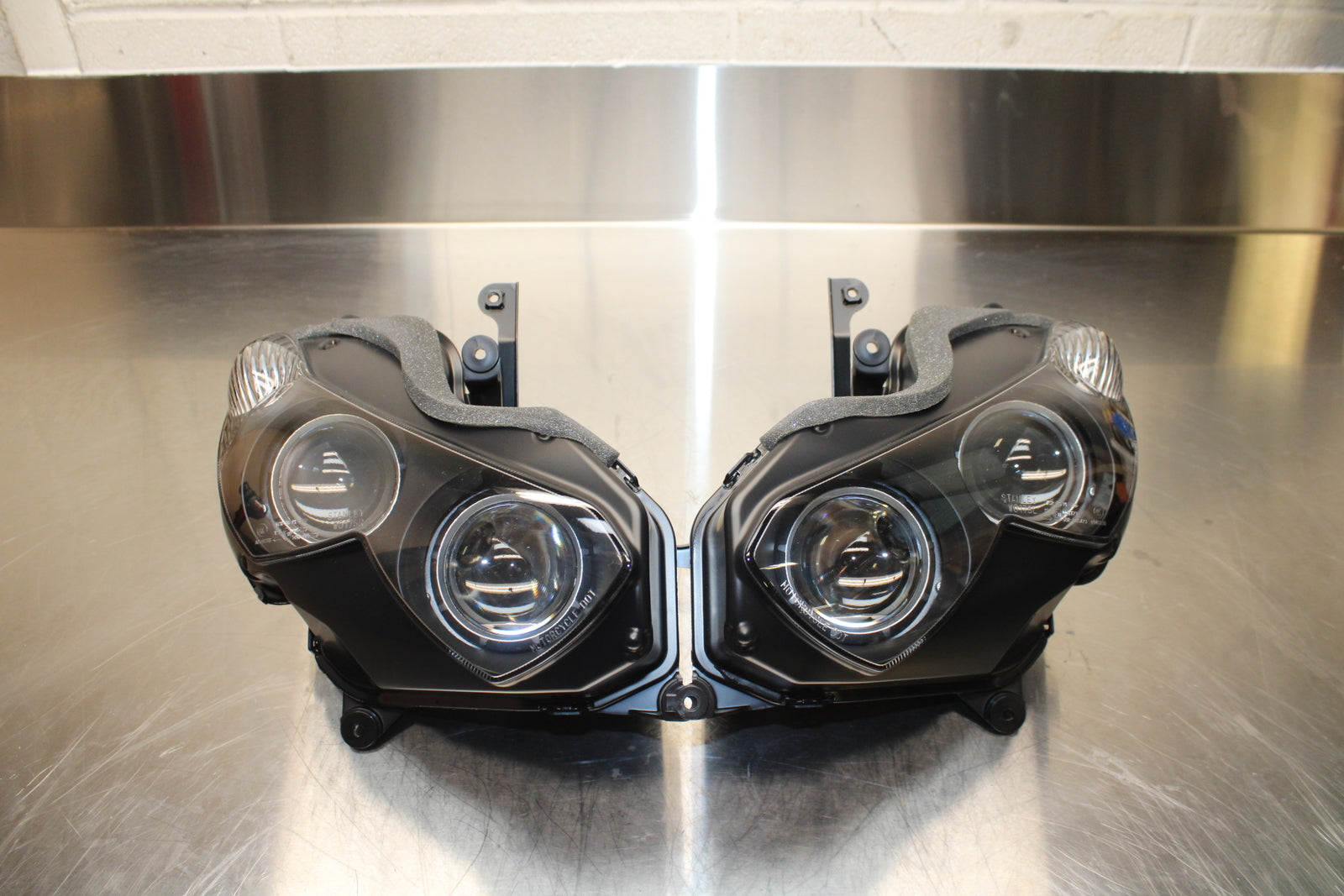 23-24 KAWASAKI NINJA ZX14R NEW!!! FRONT HEADLIGHT HEAD LIGHT LAMP BB141