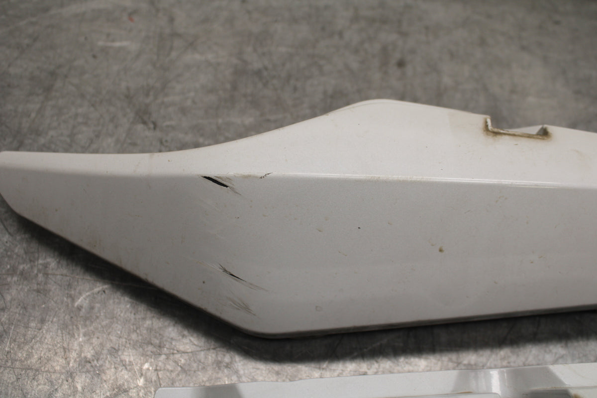 09-15 YAMAHA FZ6R REAR BACK TAIL FAIRING COWL SHROUD SET BB719