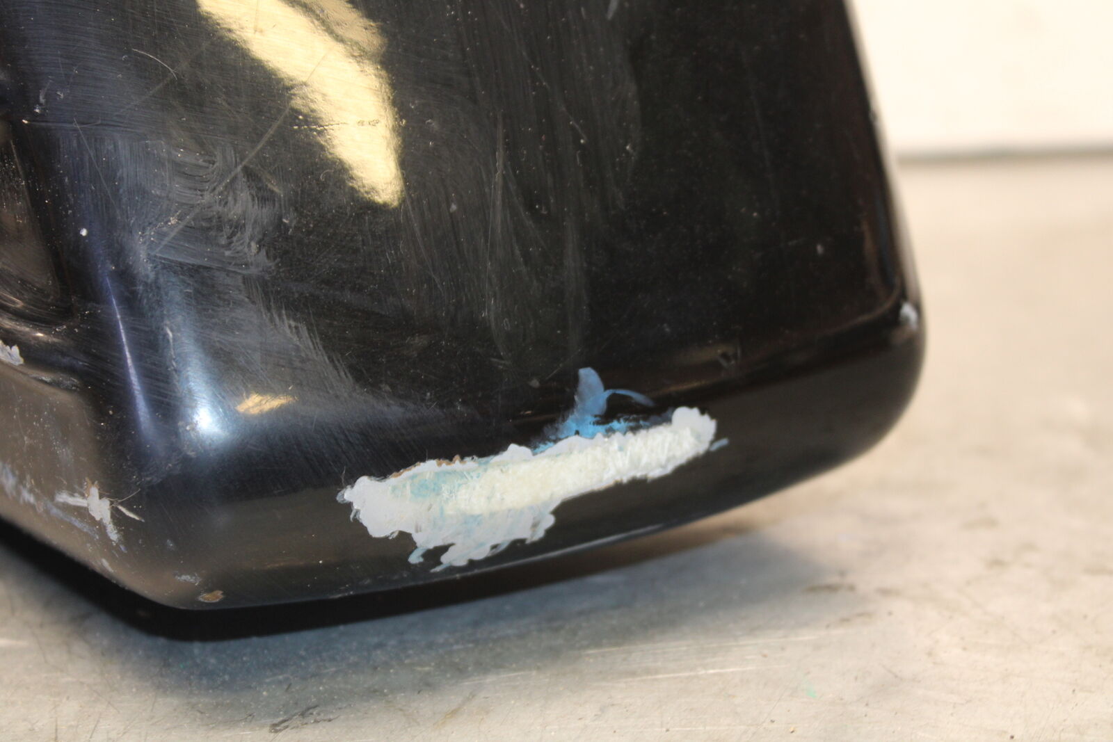 05-09 SUZUKI BOULEVARD C90 SIDE CARGO LUGGAGE SADDLEBAG BAG COMPARTMENT BB692