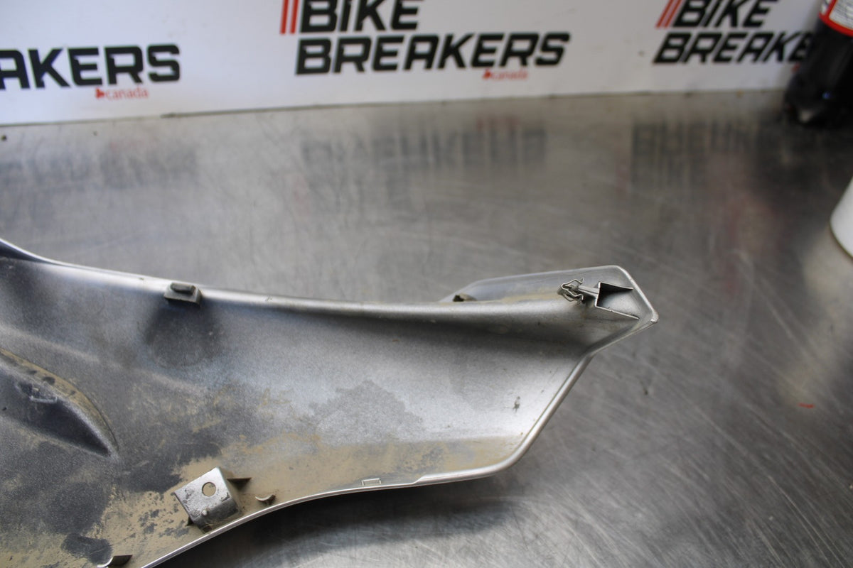 15-17 YAMAHA YZF R1 LEFT MID UPPER SIDE FAIRING COWL BB190