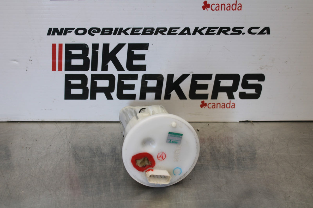 15-17 YAMAHA YZF R1 FUEL PUMP GAS PETROL SENDER UNIT BB190