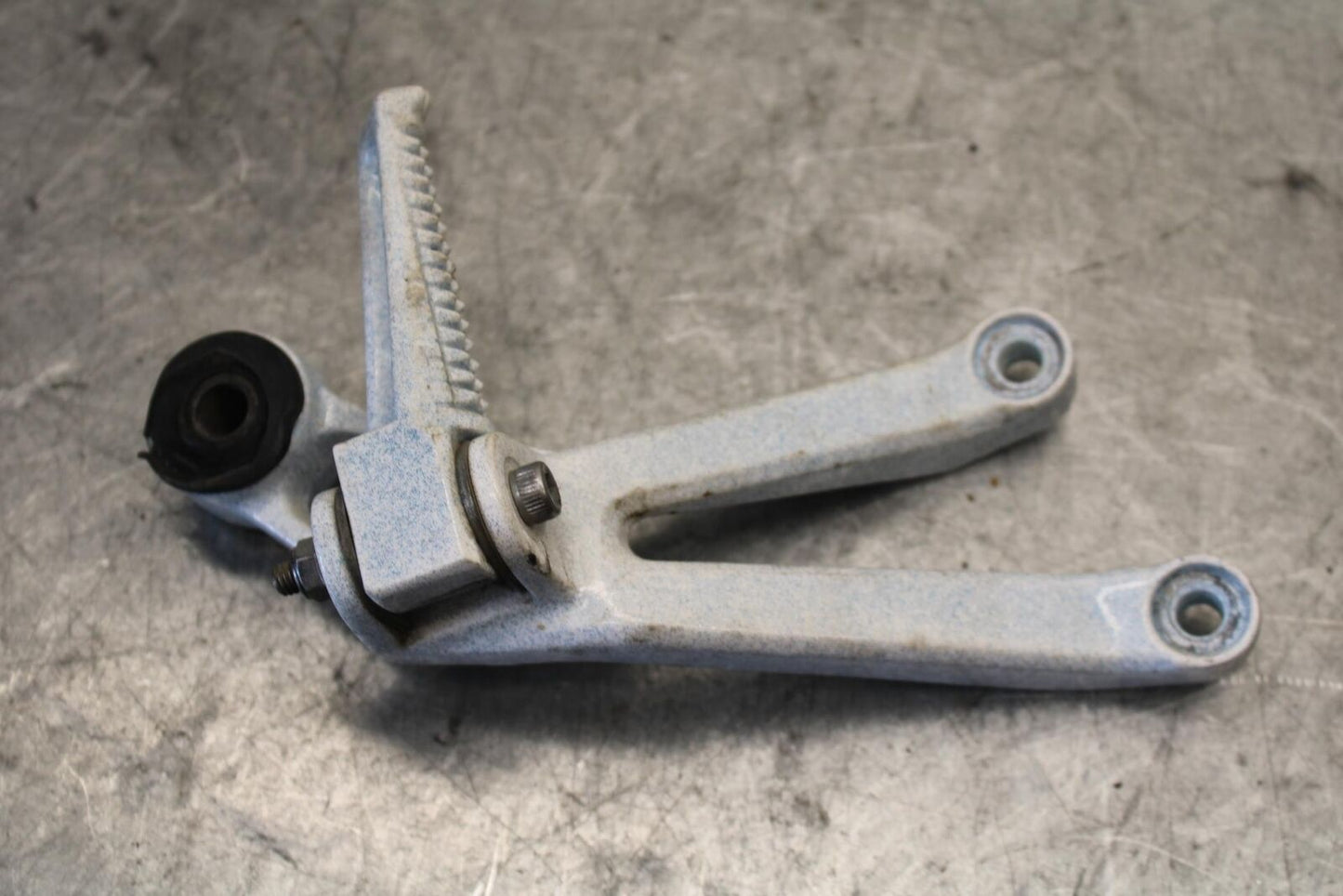 1998 Yamaha YZF R1 RIGHT LEFT REARSETS REAR SET DRIVER FOOT PEGS  BB53