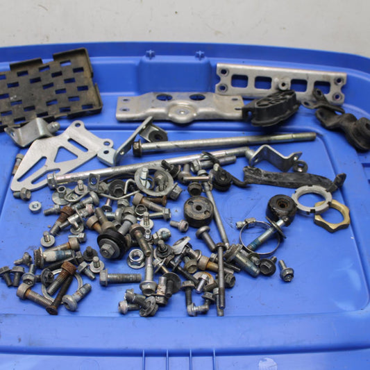 2011 Suzuki GSXR600 MISCELLANEOUS MOUNTING BOLTS HARDWARE MOTOR  BB94