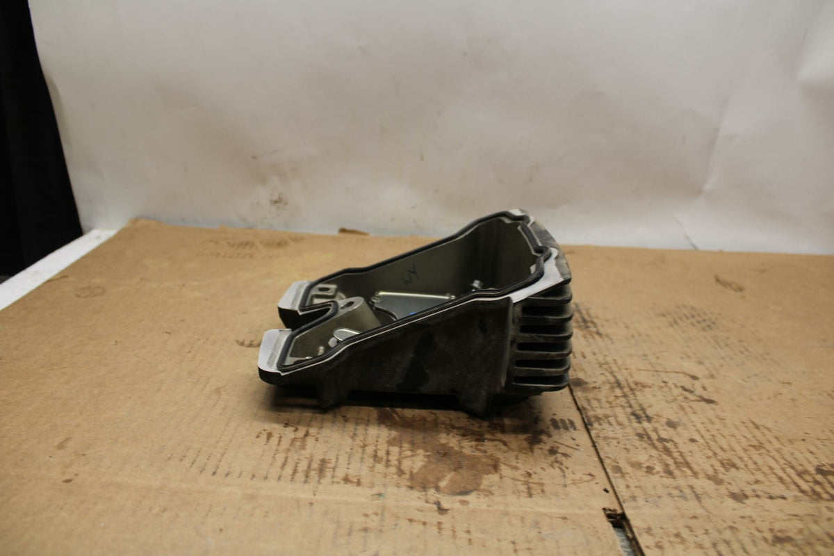 14-20 HARLEY-DAVIDSON STREET 500 ENGINE TOP END REAR CYLINDER HEAD COVER BB381