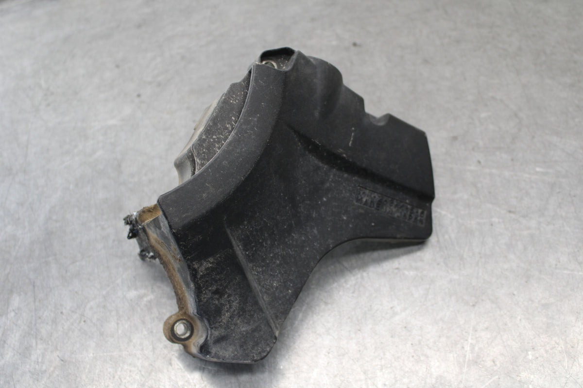 09-15 YAMAHA FZ6R ENGINE SPROCKET COVER BB686