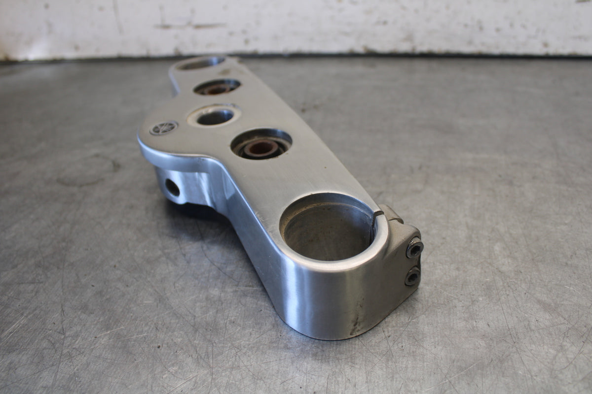 05-06 YAMAHA ROYAL STAR FORKS UPPER TRIPLE TREE CLAMP BB697