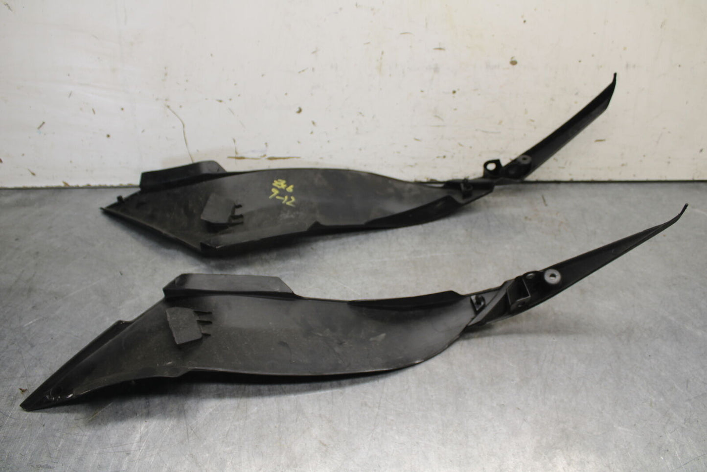 09-12 KAWASAKI NINJA ZX6R RIGHT LEFT TANK PANELS COVERS TRIM SET COWLS BB656