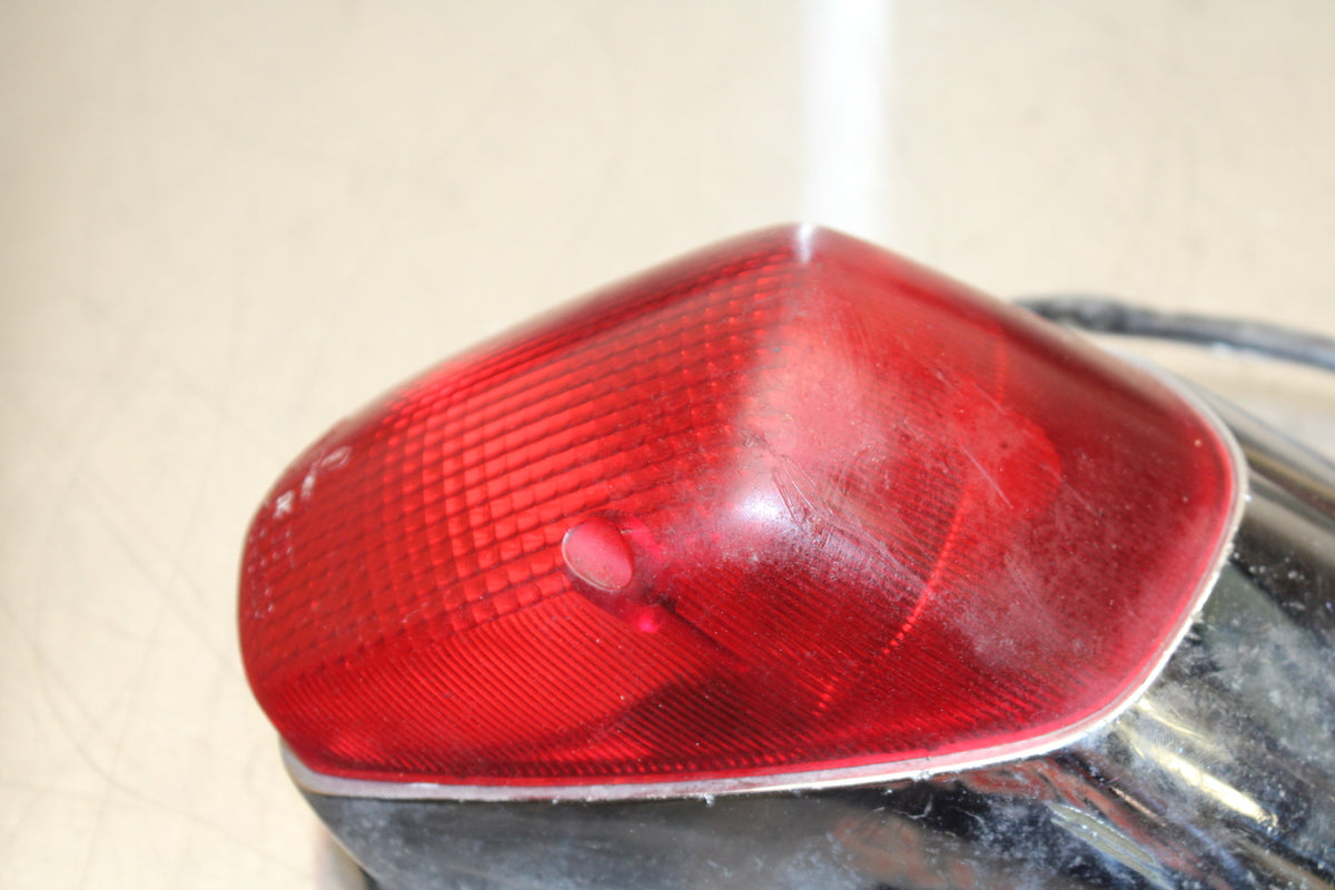 03-05 HONDA SHADOW CLASSIC 750 TAILLIGHT REAR TAIL BRAKE LIGHT BB139