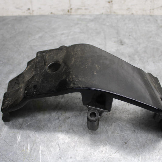 2007 Suzuki Boulevard M50 ENGINE SPROCKET PULLY SHAFT COVER BB537