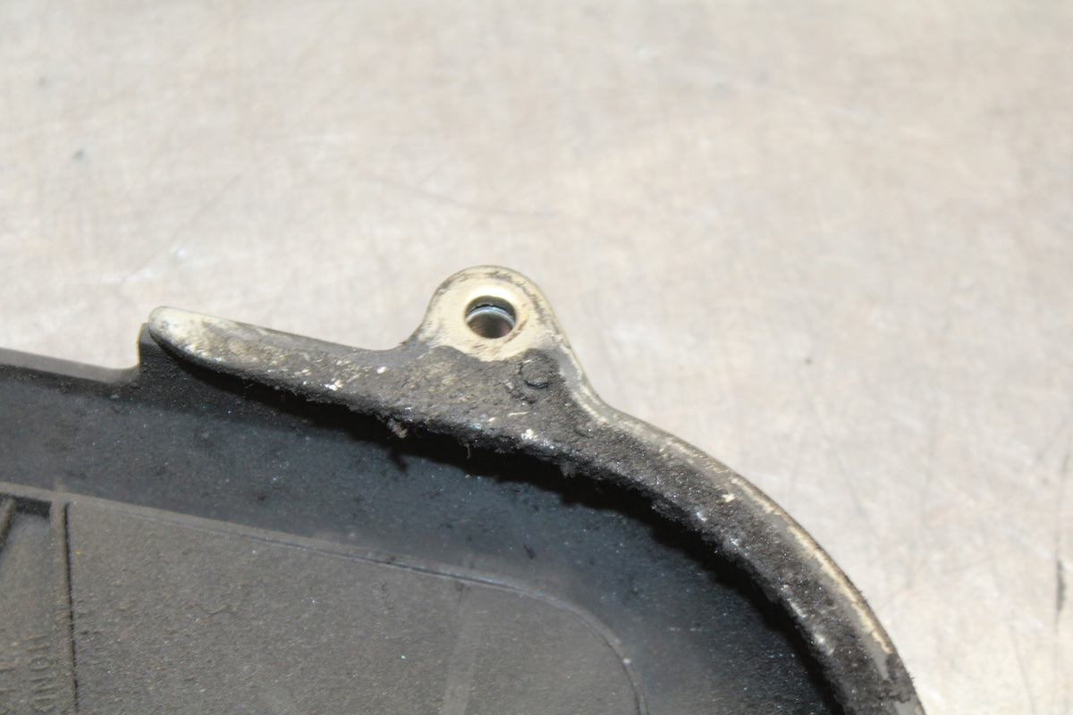 05-06 HONDA CBR600RR ENGINE SPROCKET COVER BB655