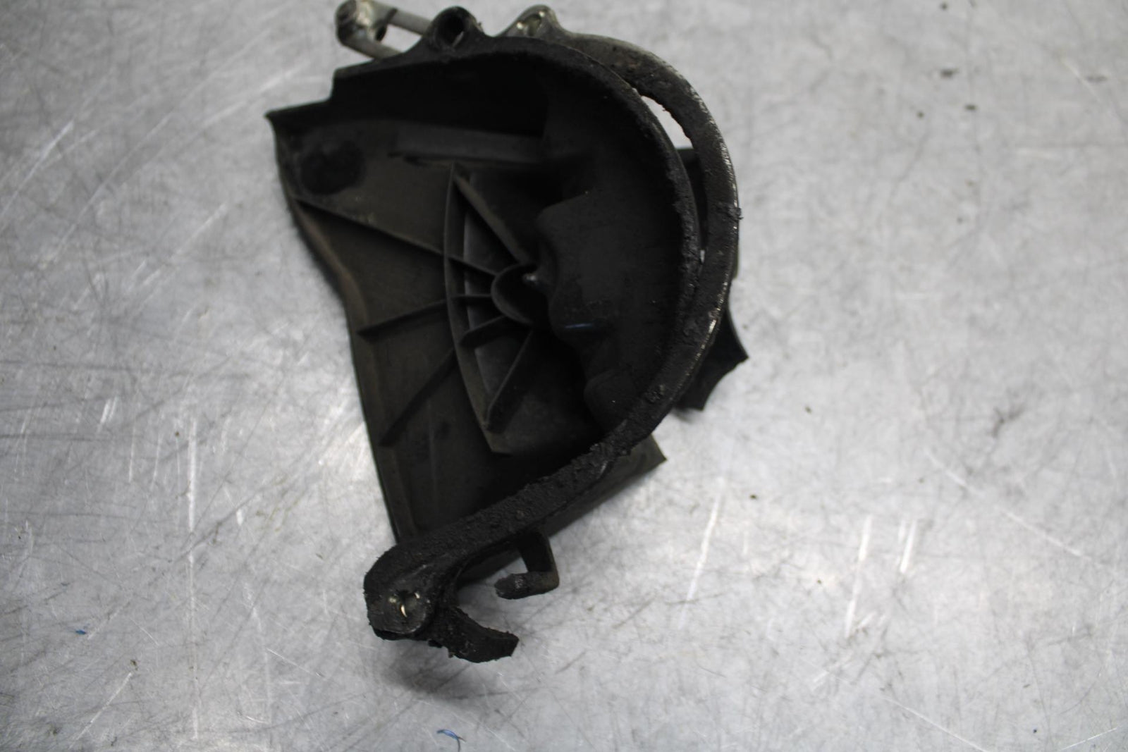 2016 Honda CBR1000RR ENGINE SPROCKET COVER BB530