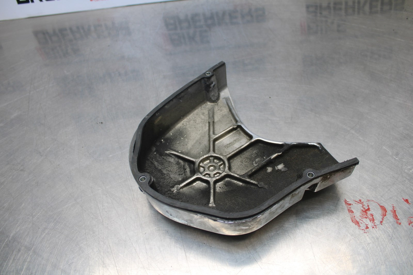 05-06 VICTORY KINGPIN DELUXE ENGINE SPROCKET BELT COVER BB195