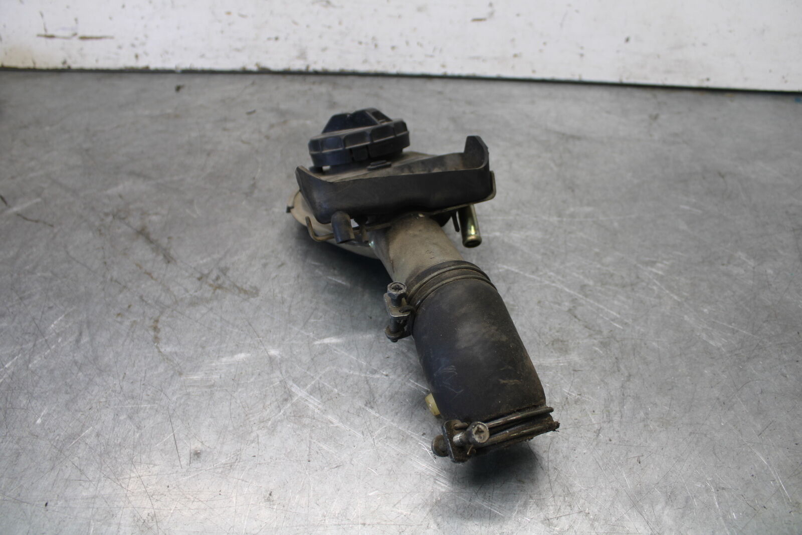 05-09 SUZUKI BOULEVARD C90 FUEL TANK GAS CAP BB692