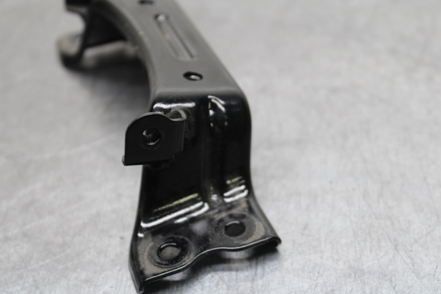 24 KAWASAKI NINJA 500 ABS GAS TANK FUEL CELL PETROL BRACKET MOUNT  BB730