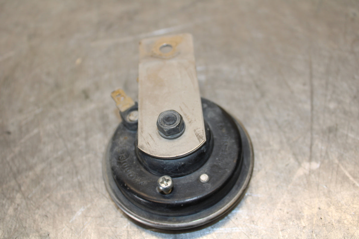 19-23 KAWASAKI NINJA ZX6R HORN SIGNAL BB701