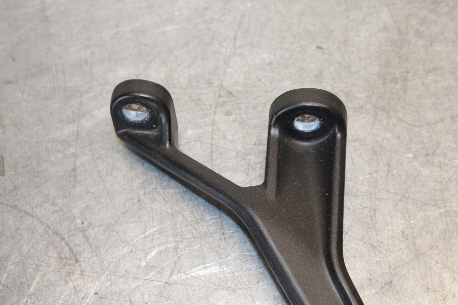 18-23 KAWASAKI NINJA 400 REAR BACK PASSENGER PEG SET PAIR BB679