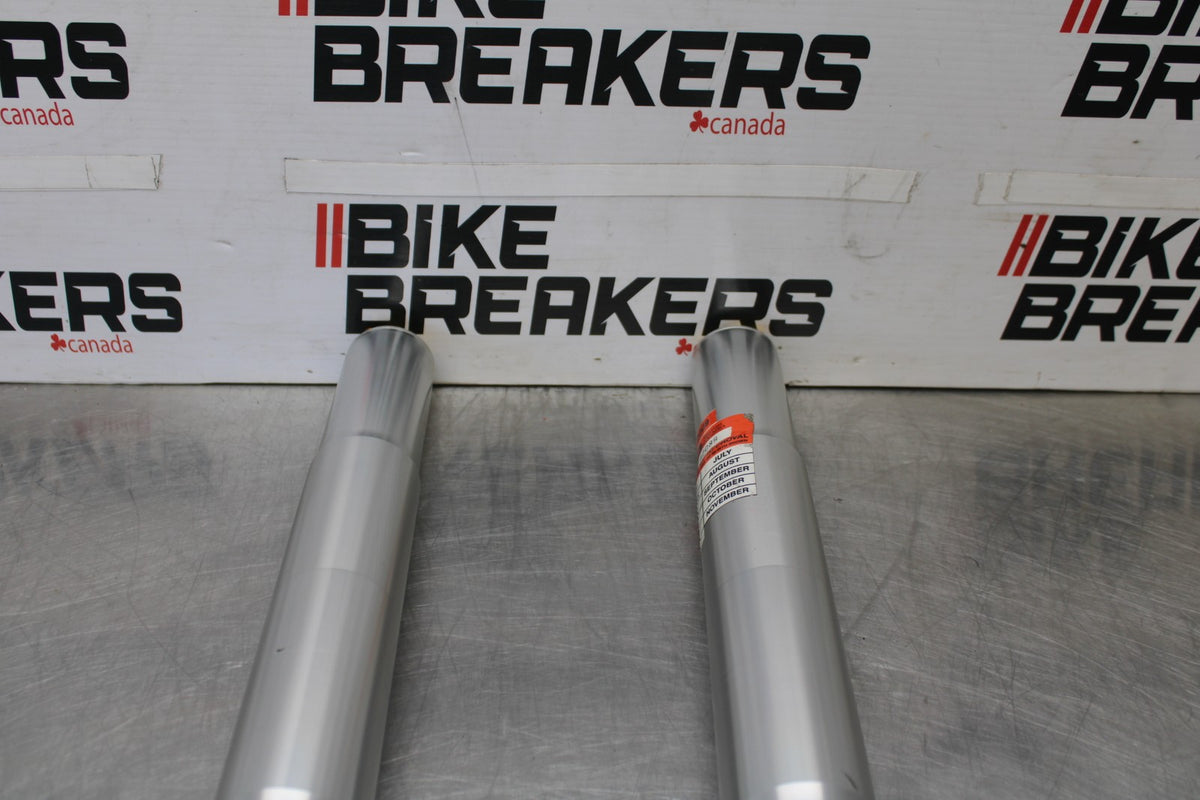 05 DUCATI SUPERSPORT 800 FRONT FORKS SHOCK SUSPENSION SET PAIR BB913