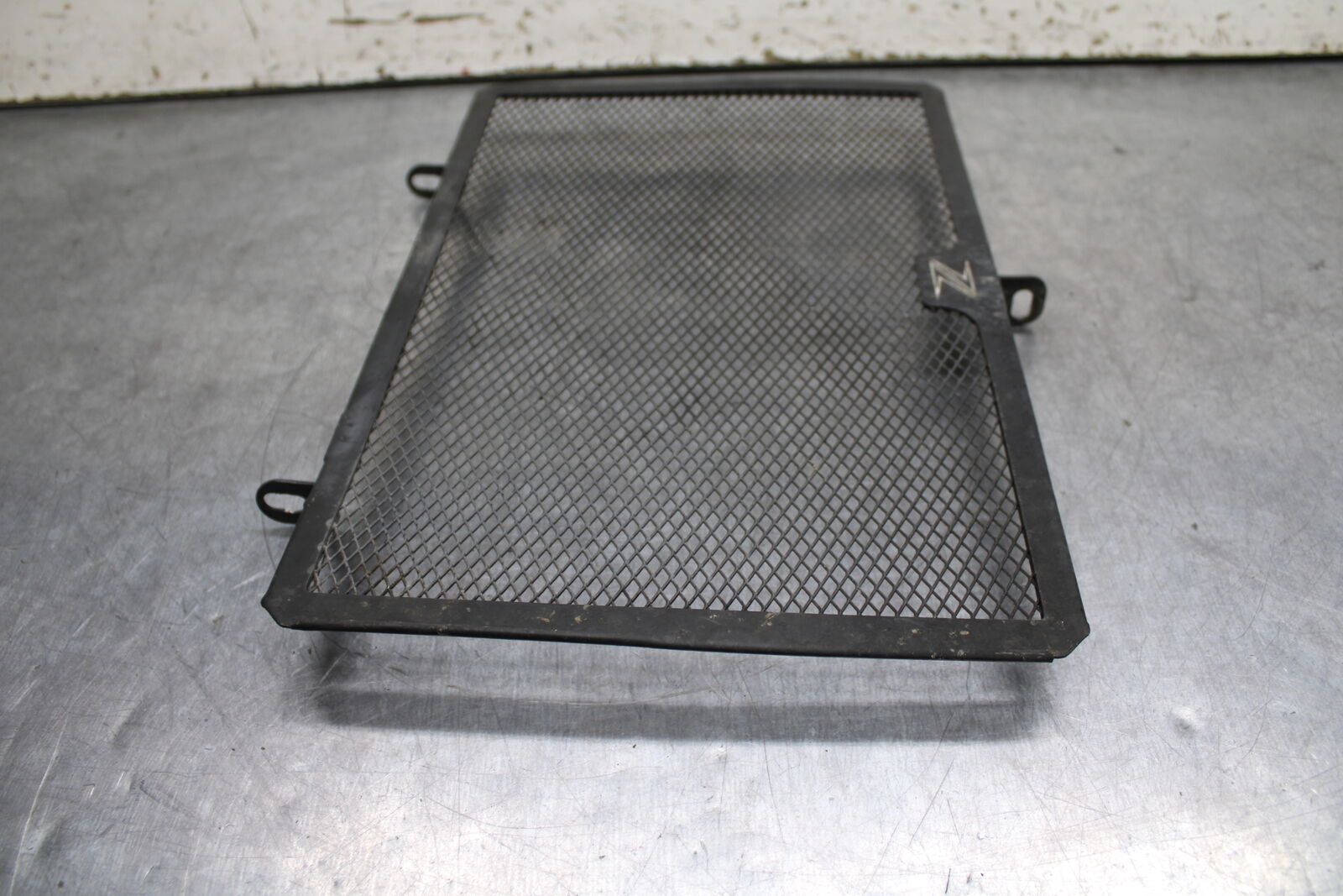 12-13 KAWASAKI Z1000 ENGINE RADIATOR RADIATER COVER GUARD  BB743