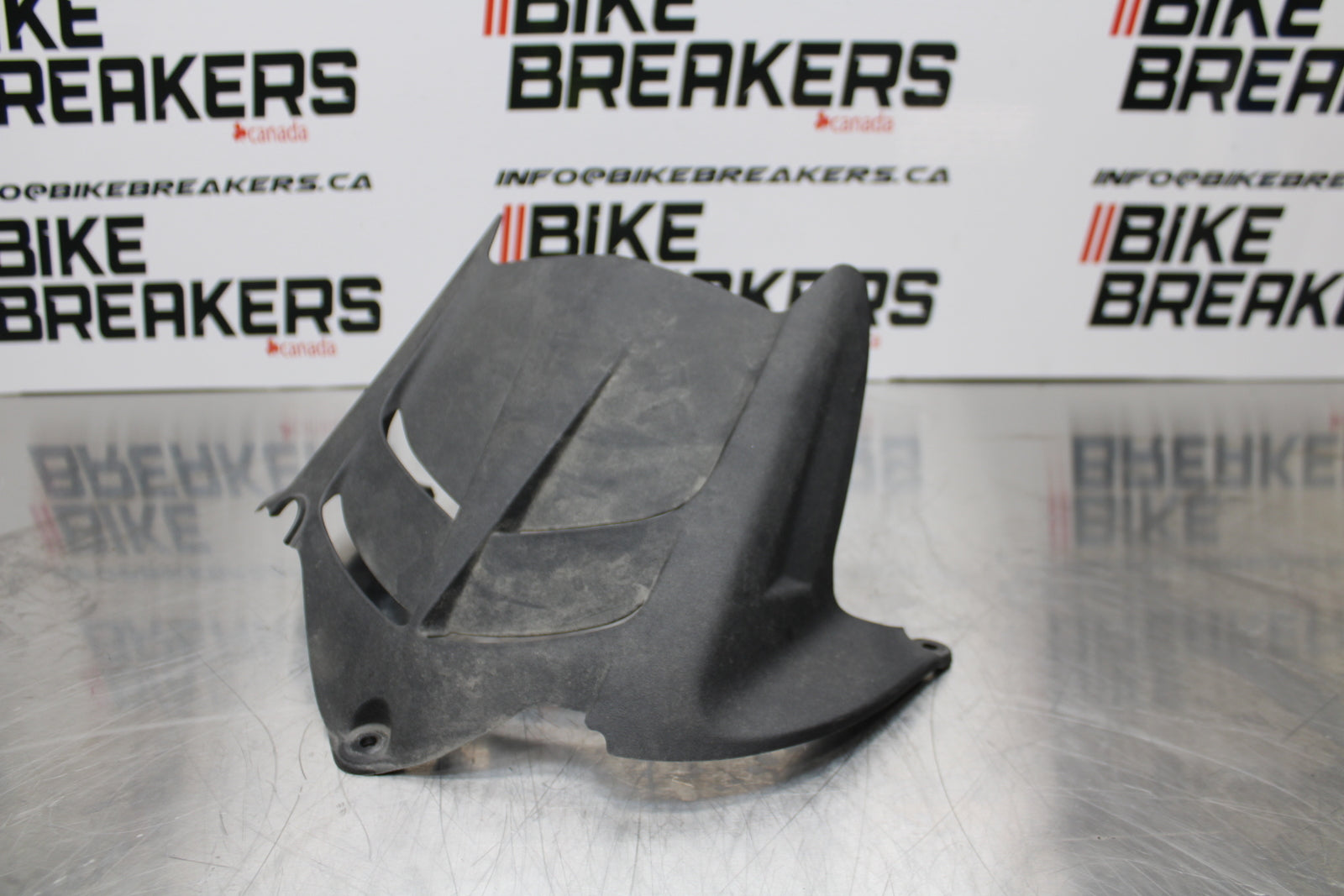 13-18 KAWASAKI NINJA ZX6R REAR BACK WHEEL TIRE HUGGER FENDER BB143