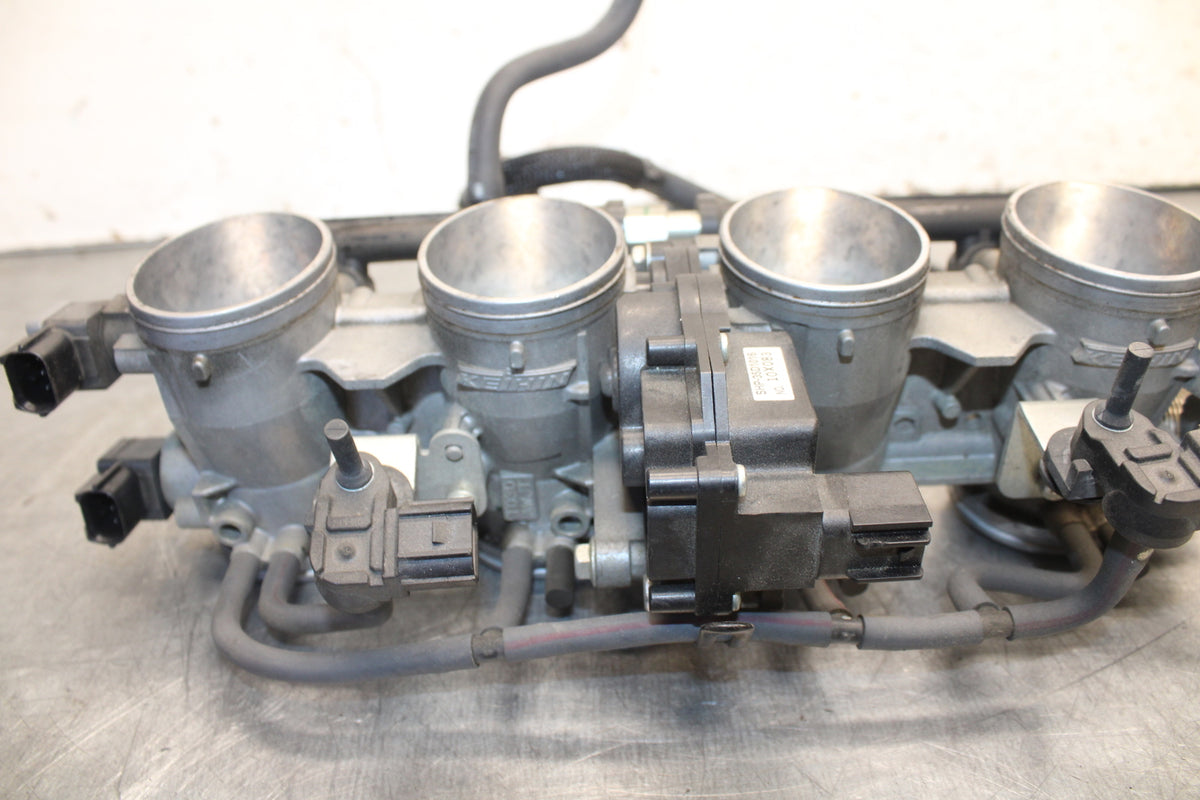 09-12 KAWASAKI NINJA ZX6R MAIN FUEL INJECTORS / THROTTLE BODIES 16163-0128 BB698