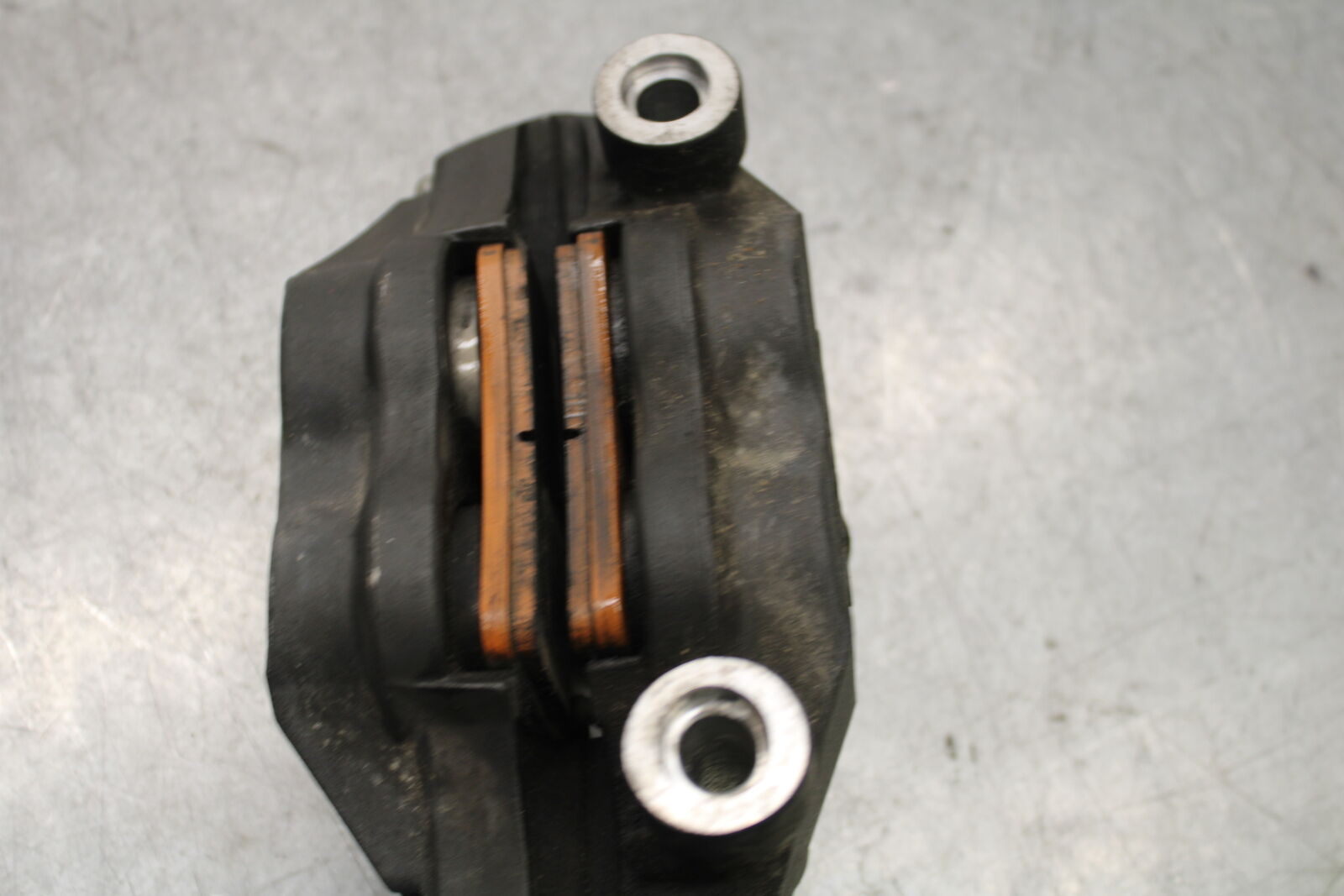 05-06 SUZUKI GSXR1000 RIGHT LEFT FRONT BRAKE CALIPER SET PAIR CALIPERS BB663