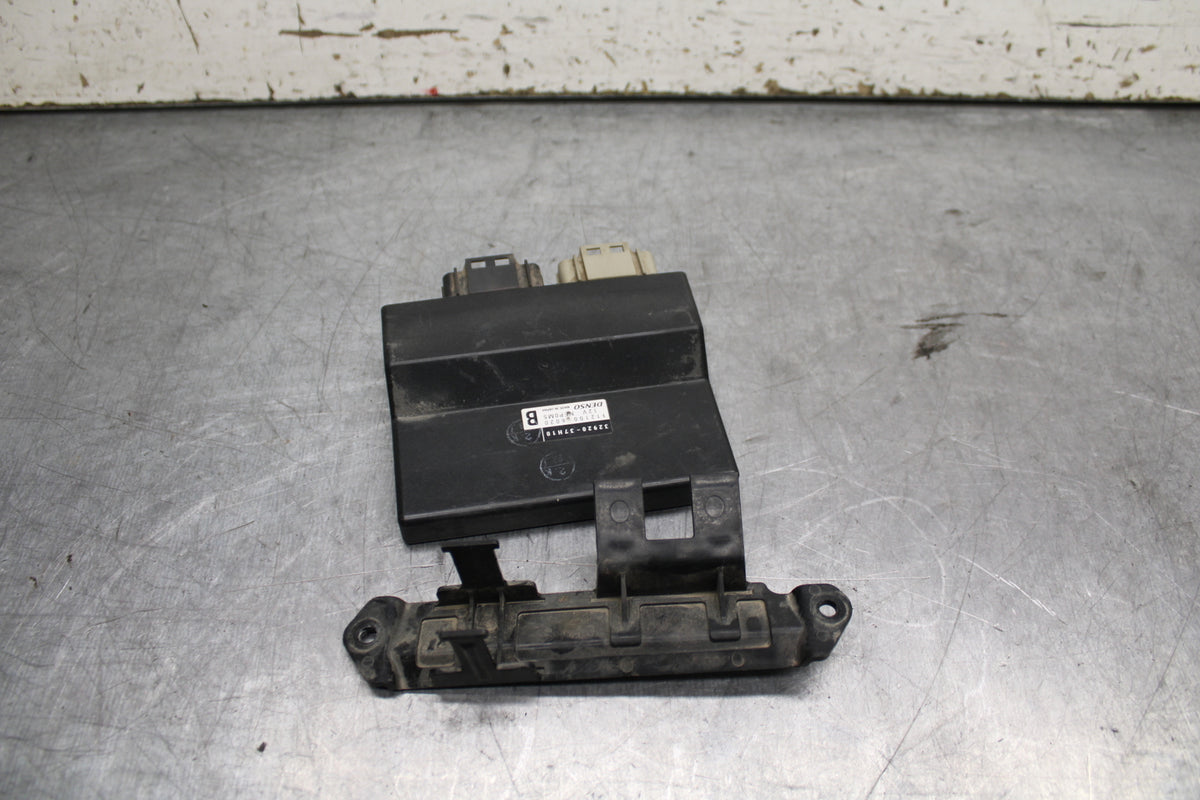 08-09 SUZUKI GSXR600 ECU COMPUTER CONTROLLER UNIT BLACK BOX ECM CDI  BB728