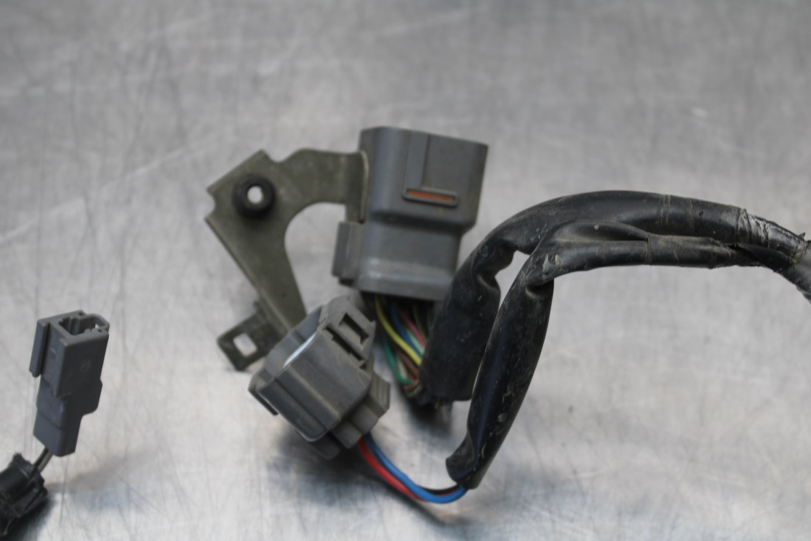 04-05 KAWASAKI NINJA ZX10R HEADLIGHT SPEEDO GAUGES WIRING HARNESS LOOM BB163