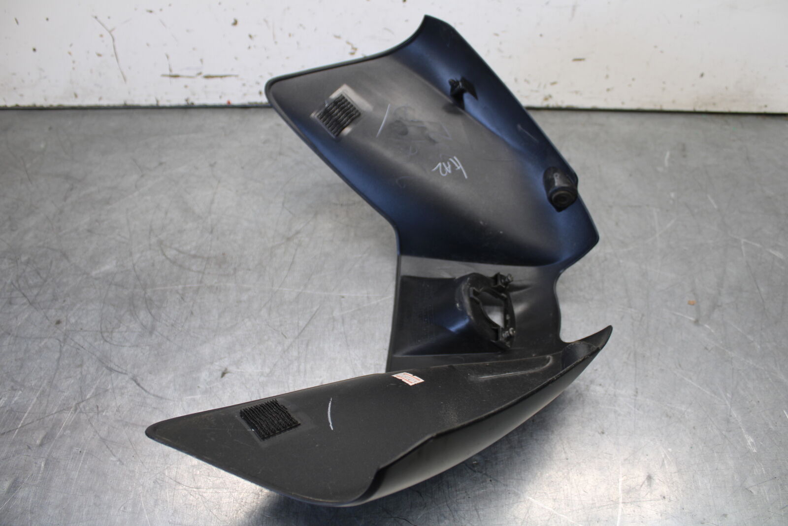 12-17 KAWASAKI ER-6N Z650 FRONT GAS TANK FUEL CELL FAIRING COWL COVER TRIM BB709