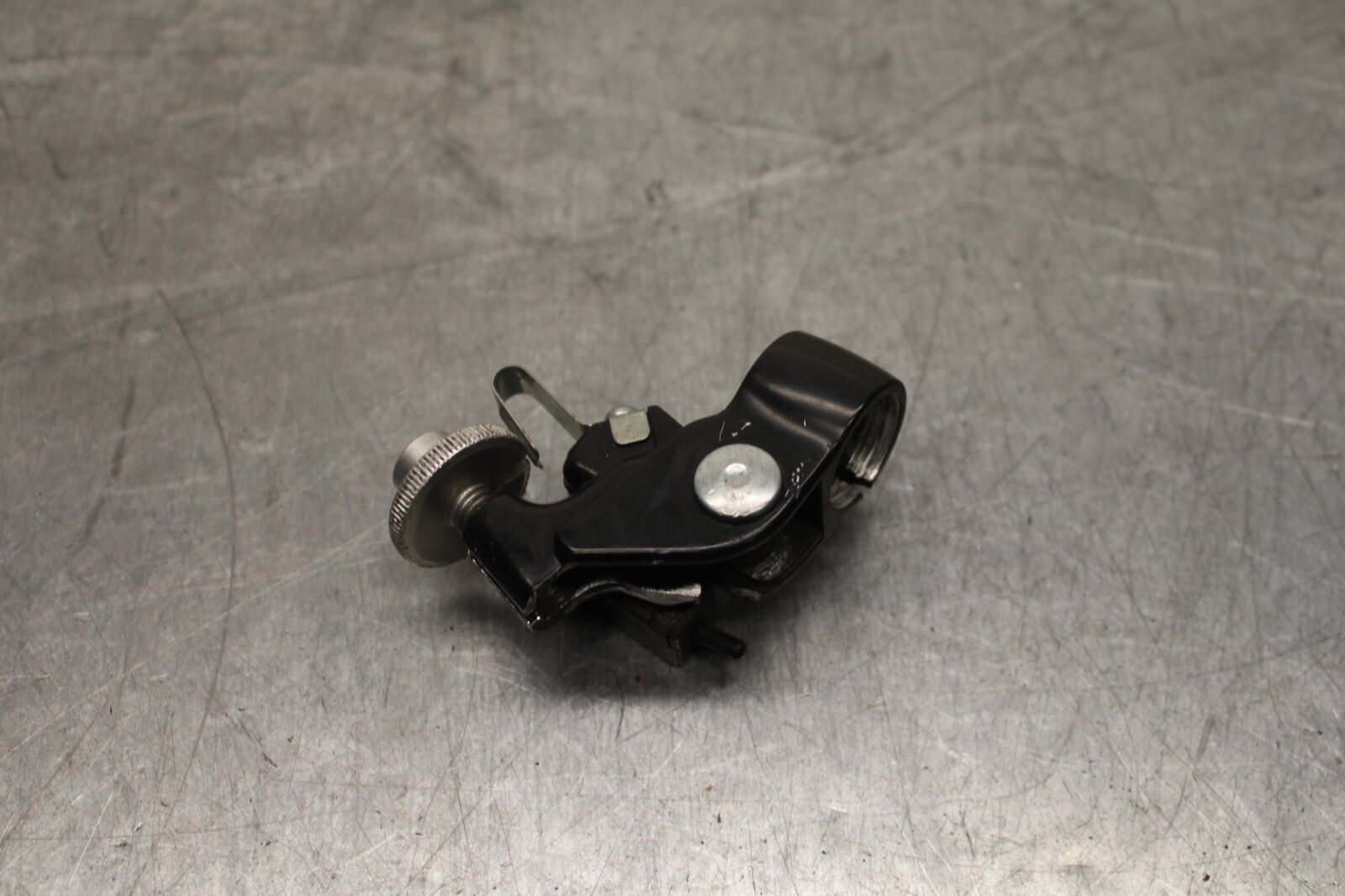 06-07 SUZUKI GSXR 600 CLUTCH LEVER PERCH MOUNT BRACKET BB737