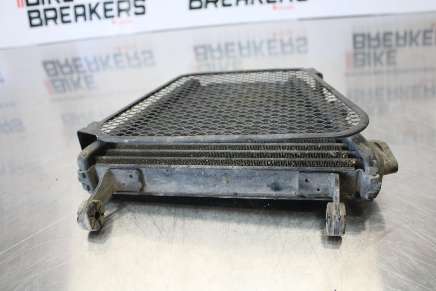 11 SUZUKI GSXR1000 ENGINE MOTOR OIL COOLER  BB142
