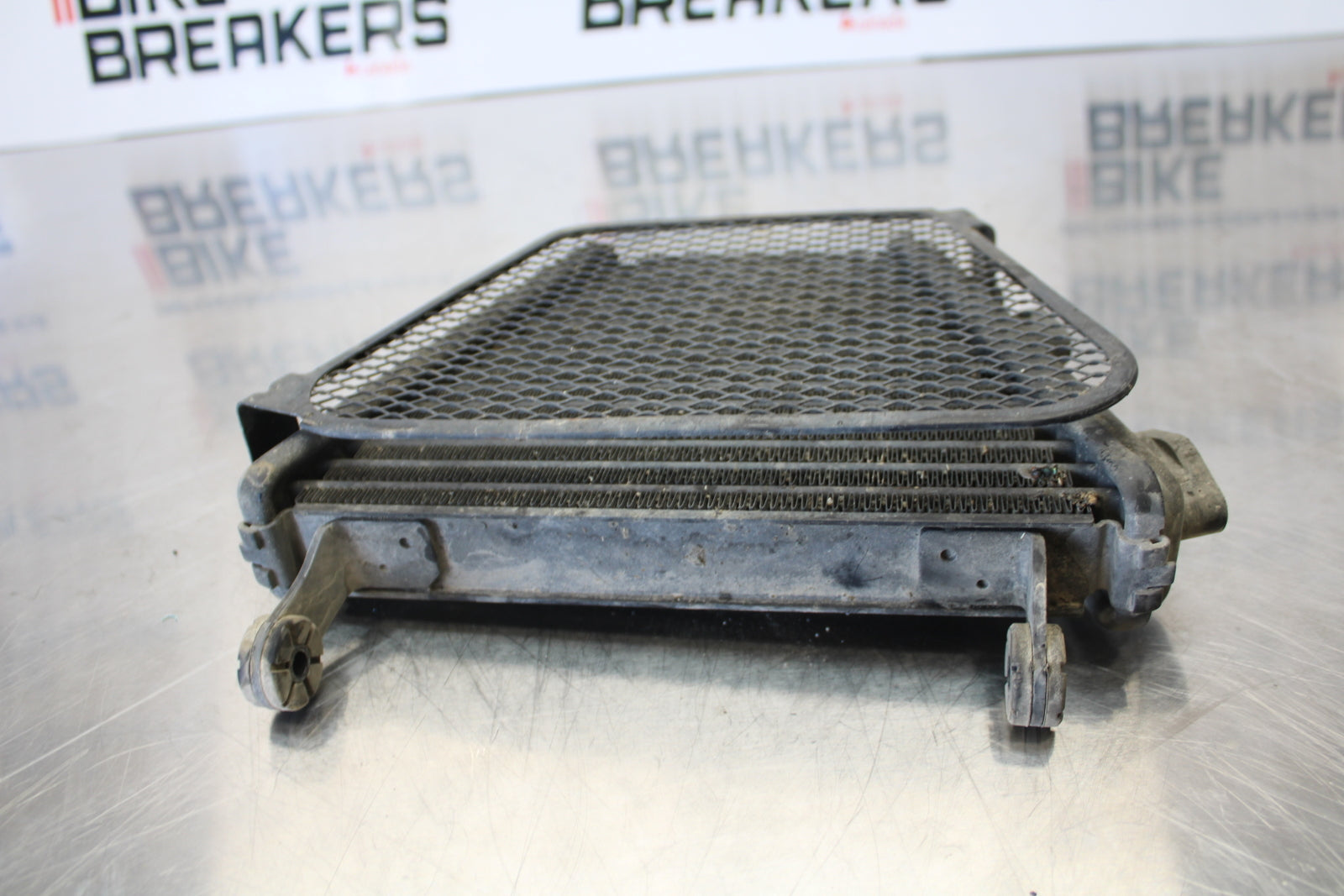11 SUZUKI GSXR1000 ENGINE MOTOR OIL COOLER  BB142