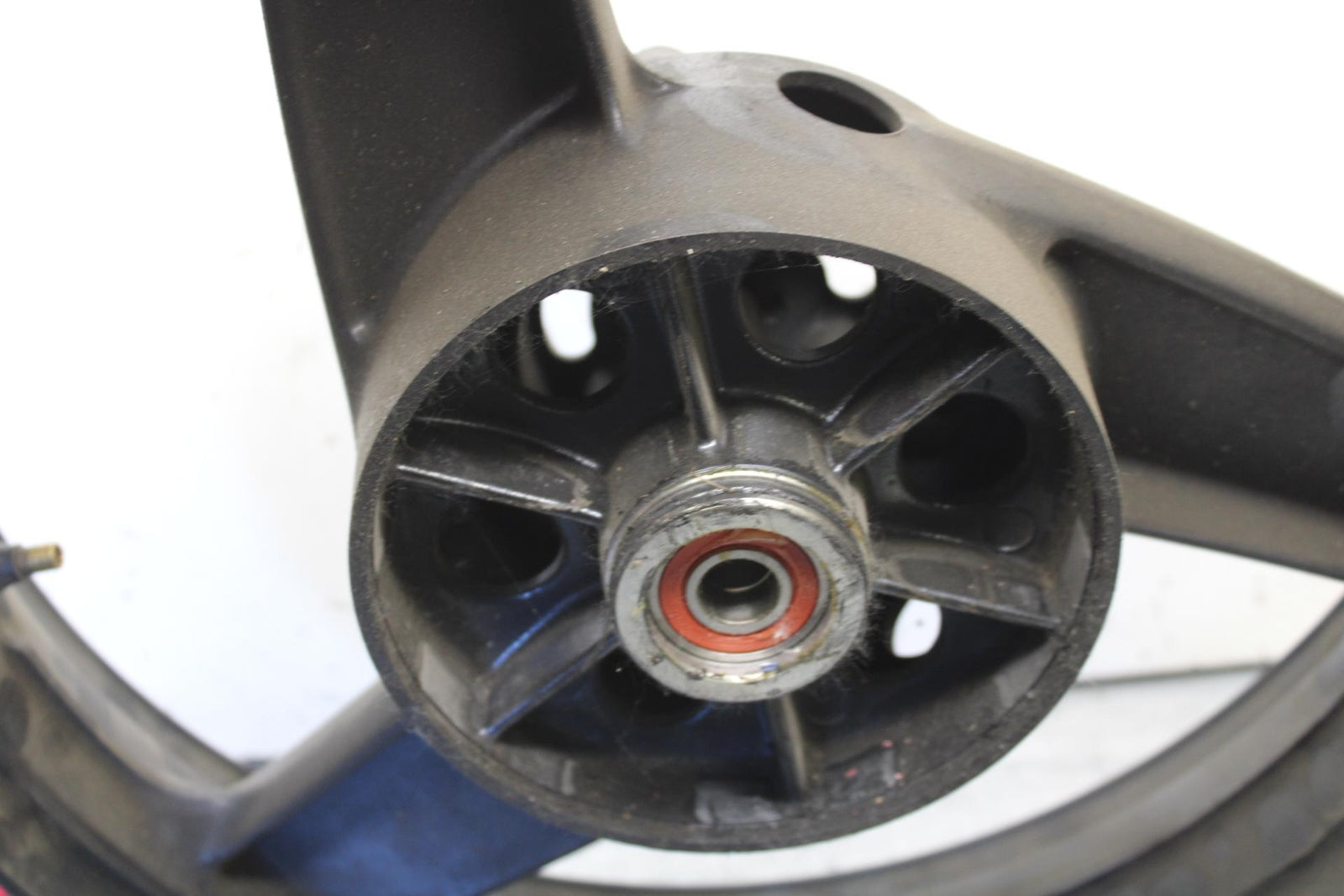 90-07 KAWASAKI ZZR 250 REAR WHEEL RIM BB298