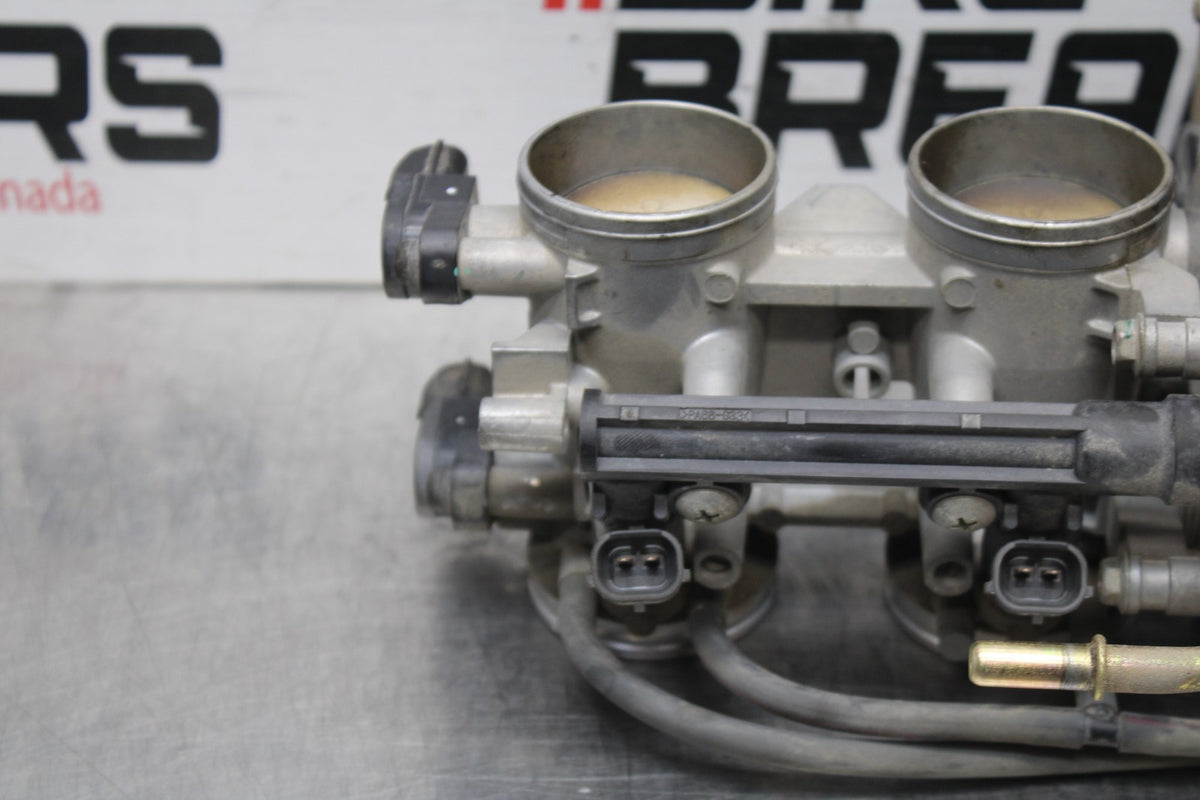 06 KAWASAKI Z750 MAIN FUEL INJECTORS / THROTTLE BODIES BB837