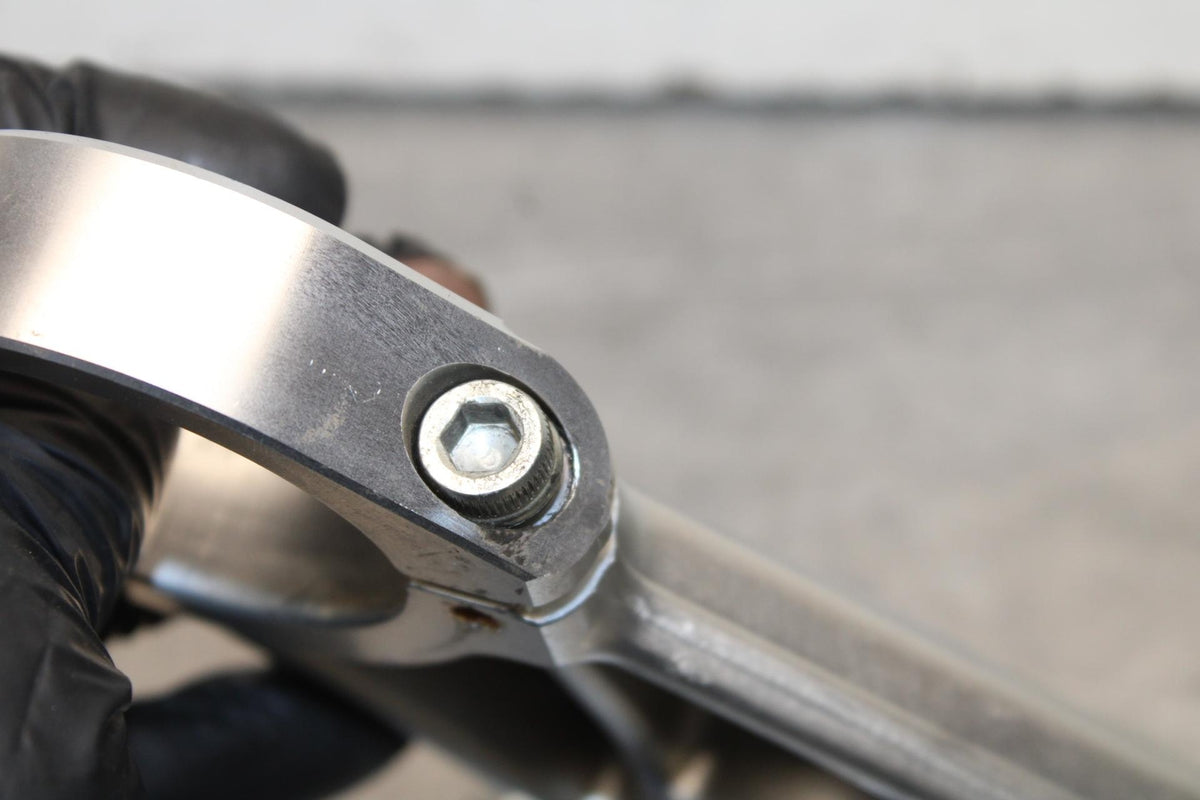 08-10 DUCATI 848 FORKS UPPER TRIPLE TREE CLAMP BB623