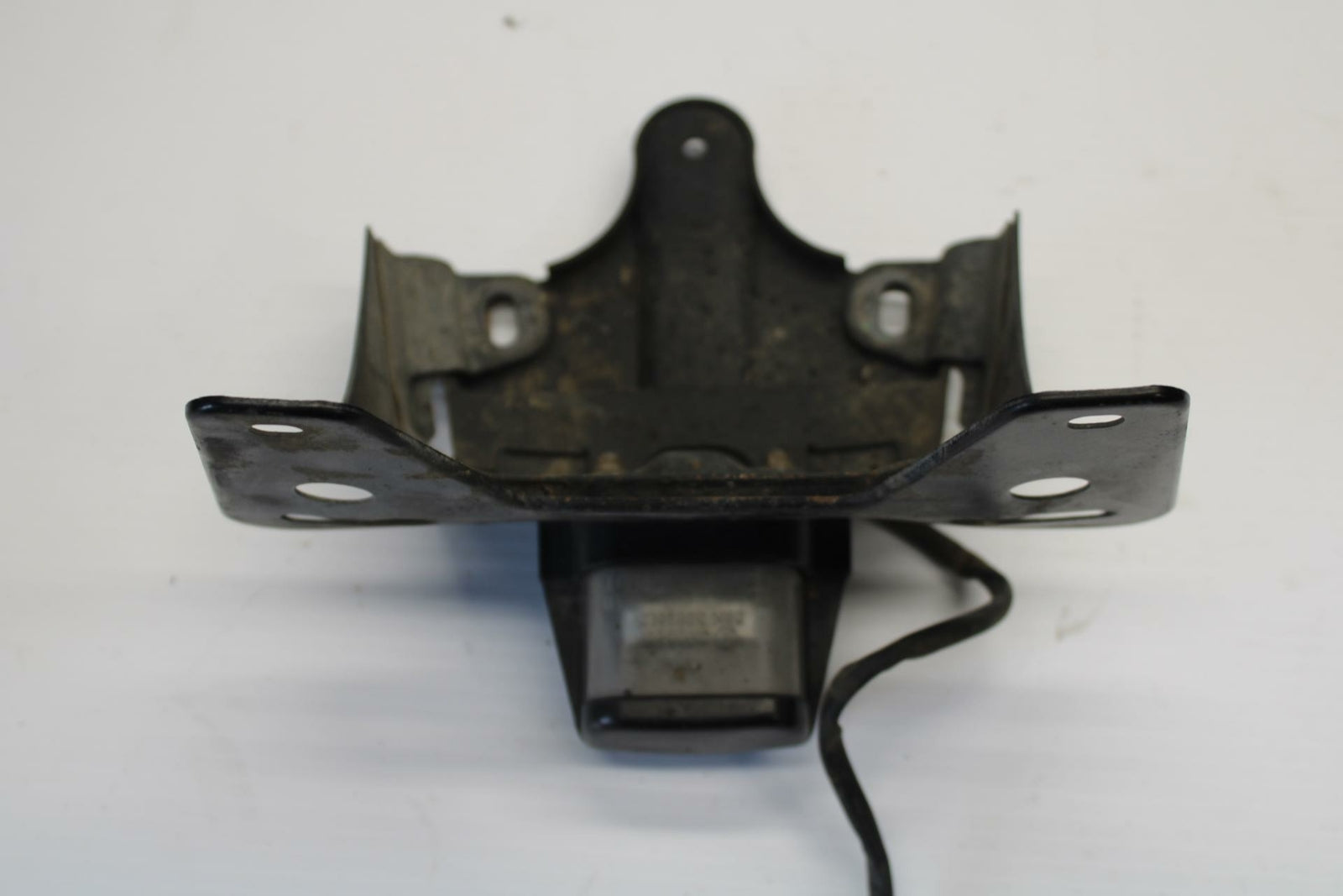83-86 HONDA V65 MAGNA LICENSE PLATE LIGHT BRACKET BB236