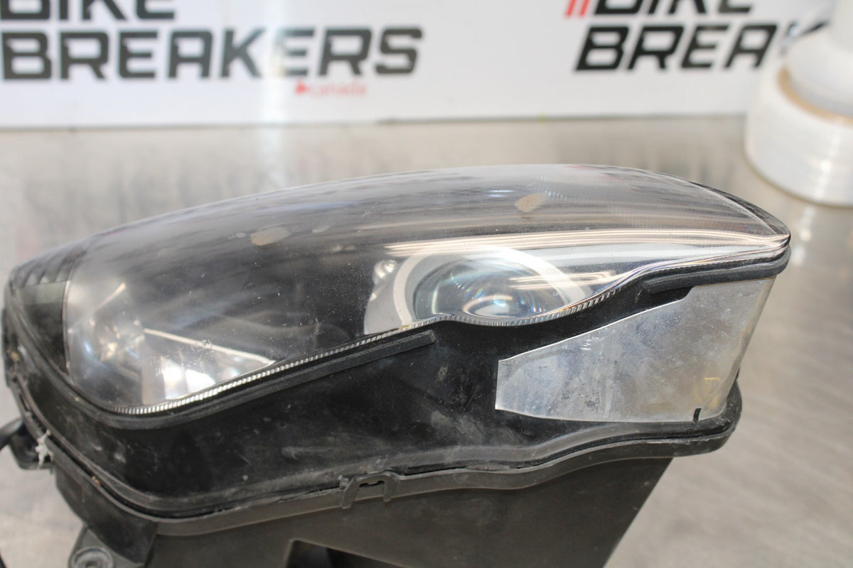04-05 YAMAHA YZF R1 FRONT RIGHT HEADLIGHT HEAD LIGHT LAMP BB173