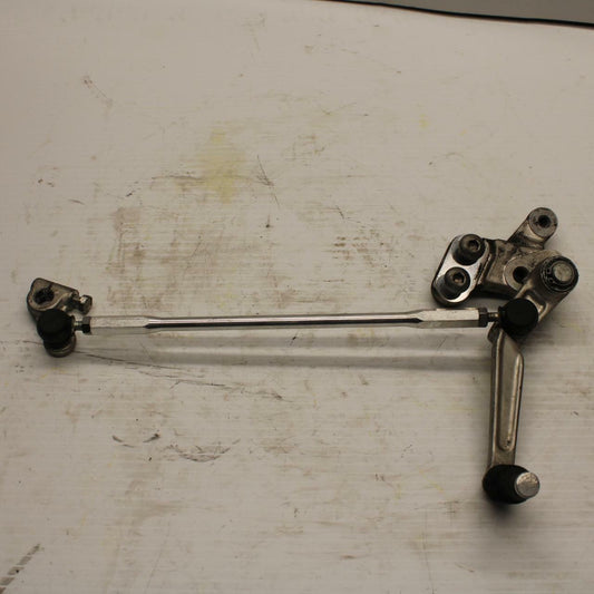 06-07 SUZUKI GSXR600 SHIFTER LINKAGE SHIFT LINK PEDAL  BB245