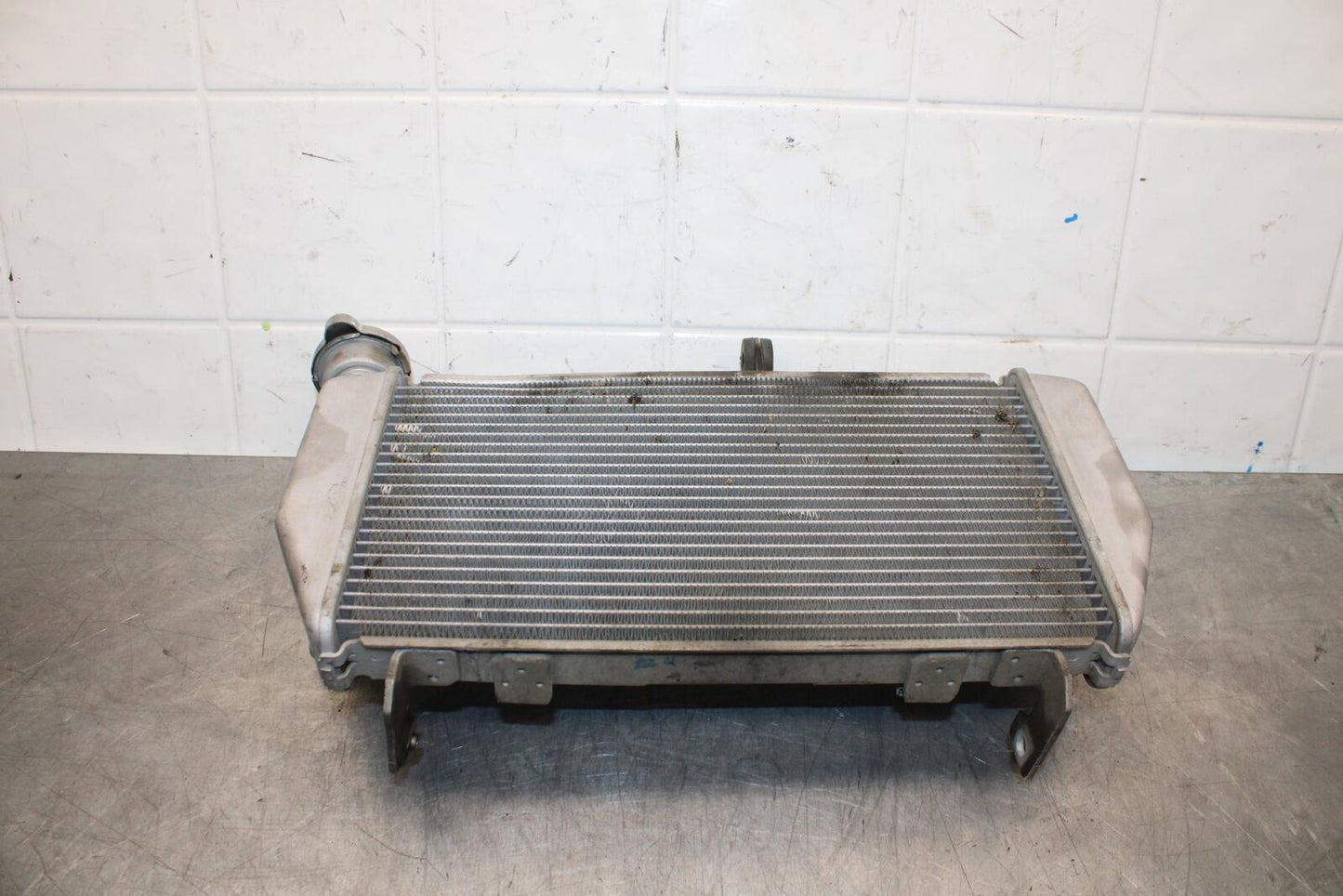 19-21 YAMAHA YZF R3 ENGINE RADIATOR MOTOR COOLER COOLING RADIATER BB588