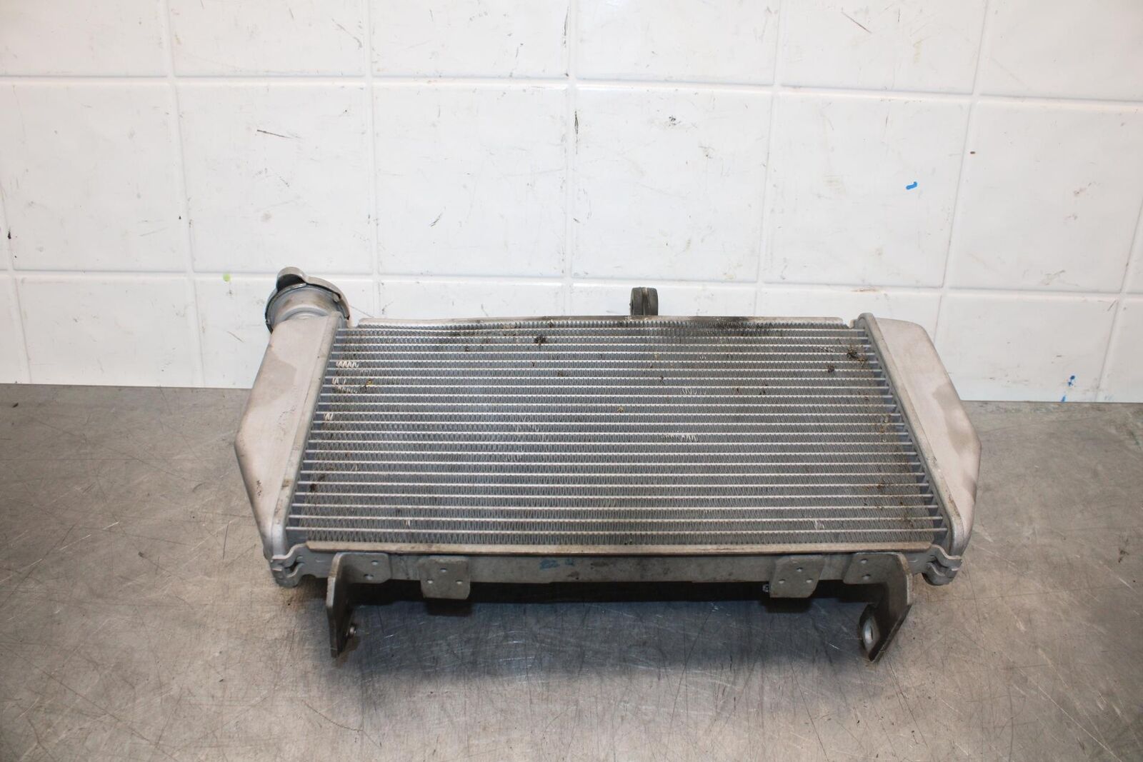19-21 YAMAHA YZF R3 ENGINE RADIATOR MOTOR COOLER COOLING RADIATER BB588