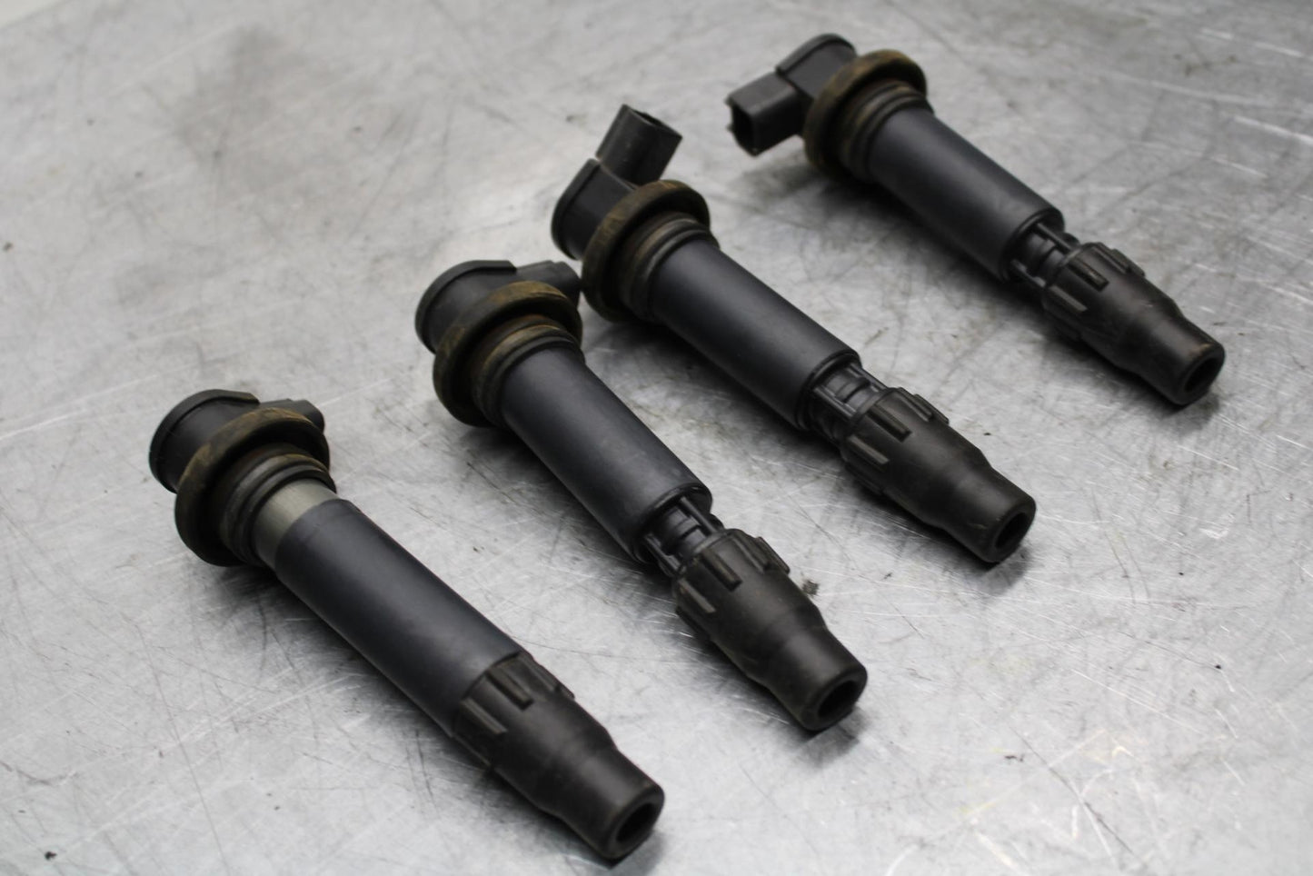 2006 Suzuki GSXR600 IGNITION COILS COIL SPARK PLUG CAPS BB447