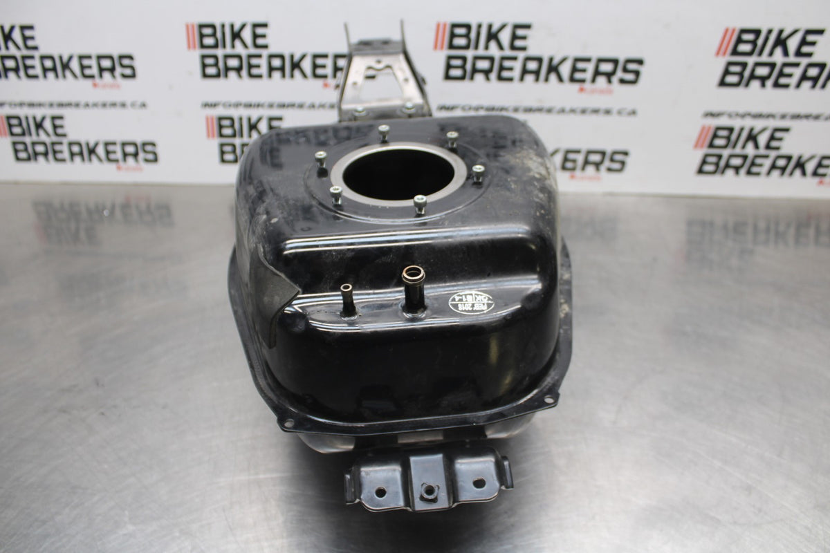 17-18 YAMAHA YZF R3 GAS TANK FUEL CELL PETROL RESERVOIR BB813