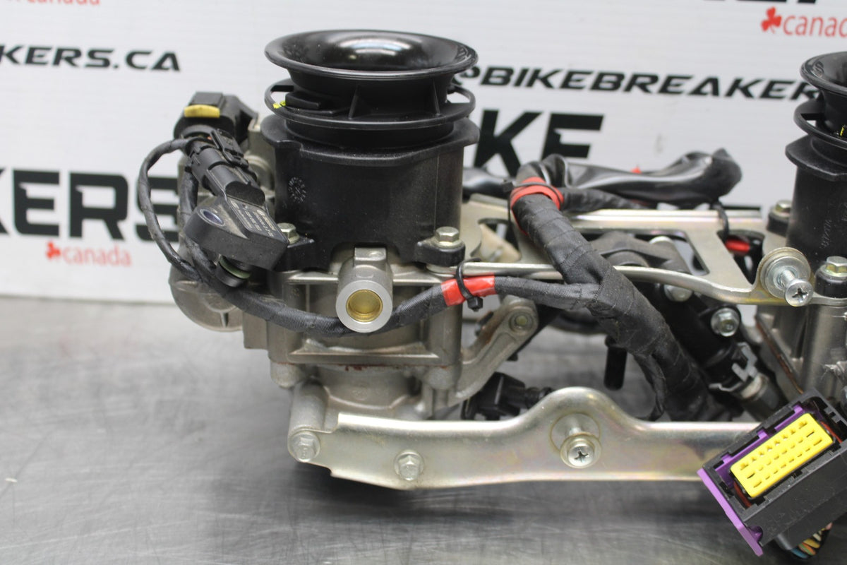 08 APRILIA SHIVER 750 MAIN FUEL INJECTORS / THROTTLE BODIES BB551