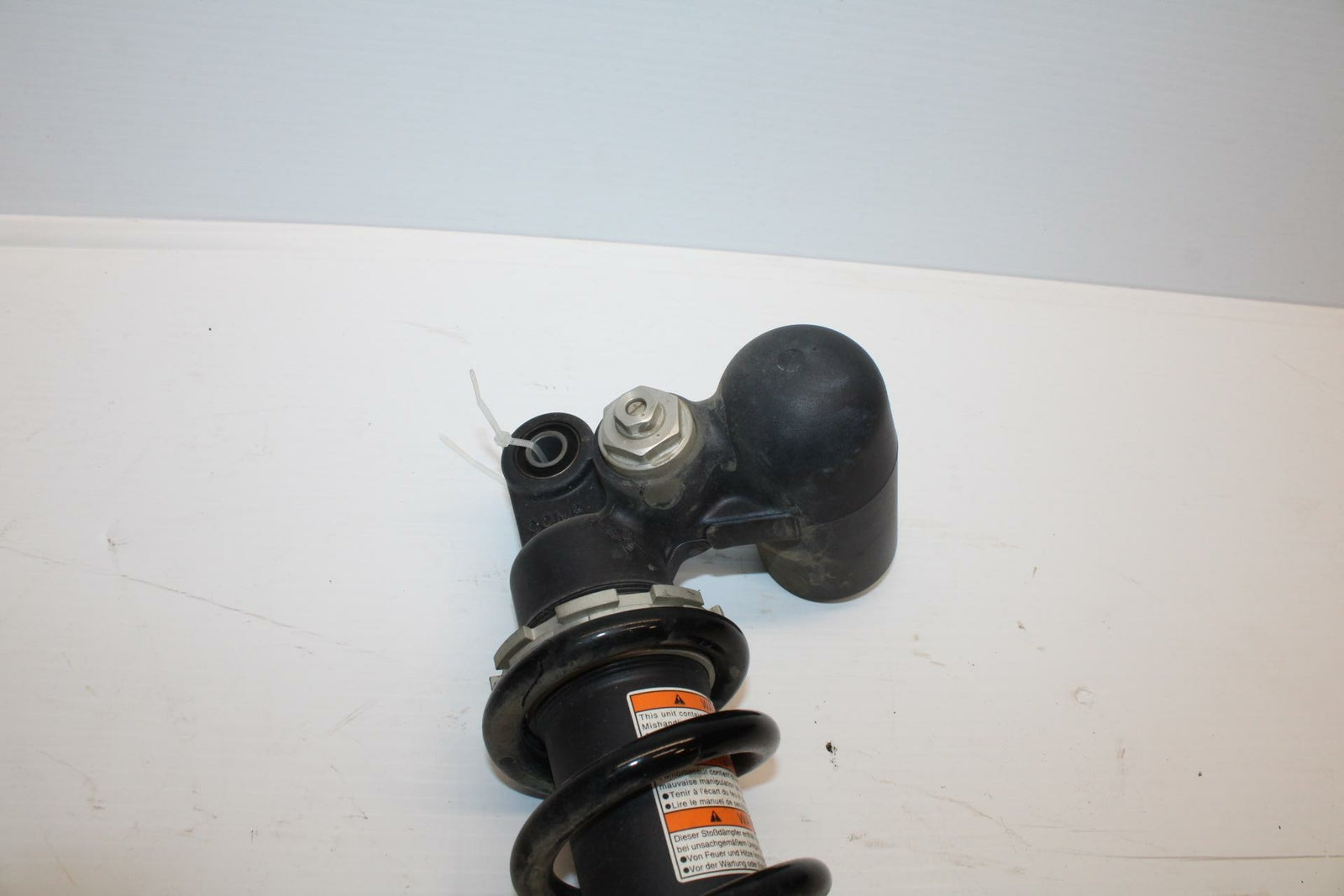 11-19 SUZUKI GSXR600 REAR BACK SHOCK ABSORBER SUSPENSION 62100-14820-019 BB 241