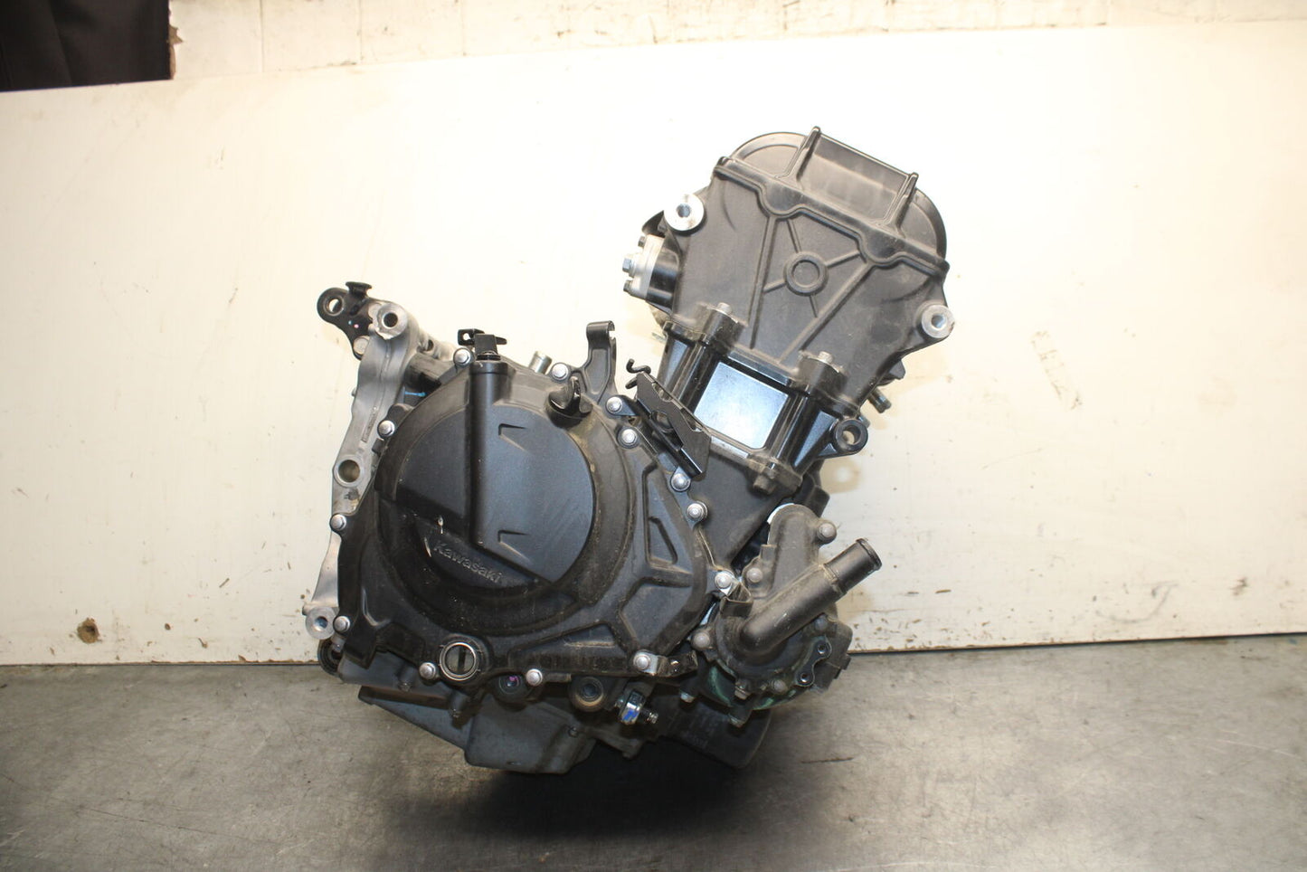 18-23 KAWASAKI NINJA 400 EX400 ABS ENGINE MOTOR BB747