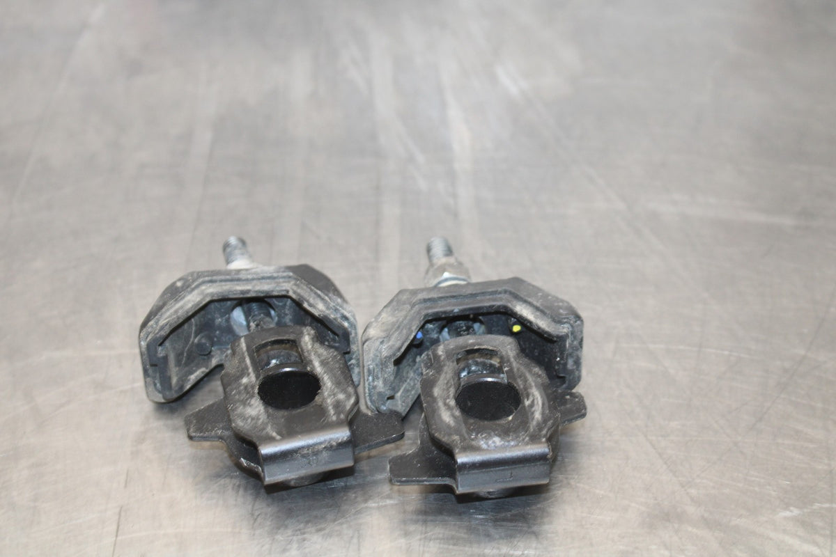 23-26 KAWASAKI NINJA ZX4RR SWINGARM CHAIN TENSIONER ADJUSTMENT BRACKETS  BB898