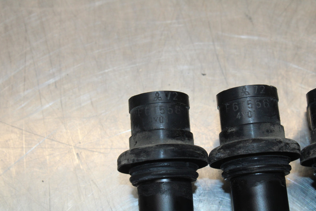 04-05 YAMAHA YZF R1 IGNITION COILS COIL SPARK PLUG CAPS BB173