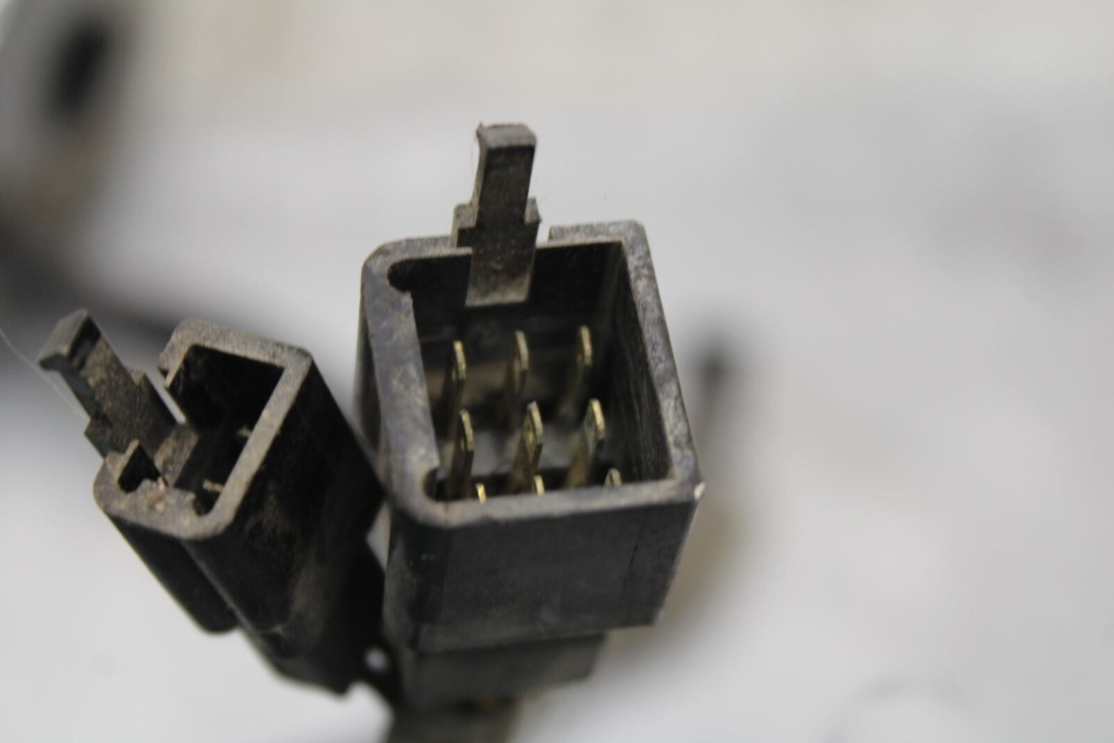 2005 Kawasaki Vulcan 1500 VN1500N Classic LEFT CLIP ON HANDLE HORN SIGNALS BB576