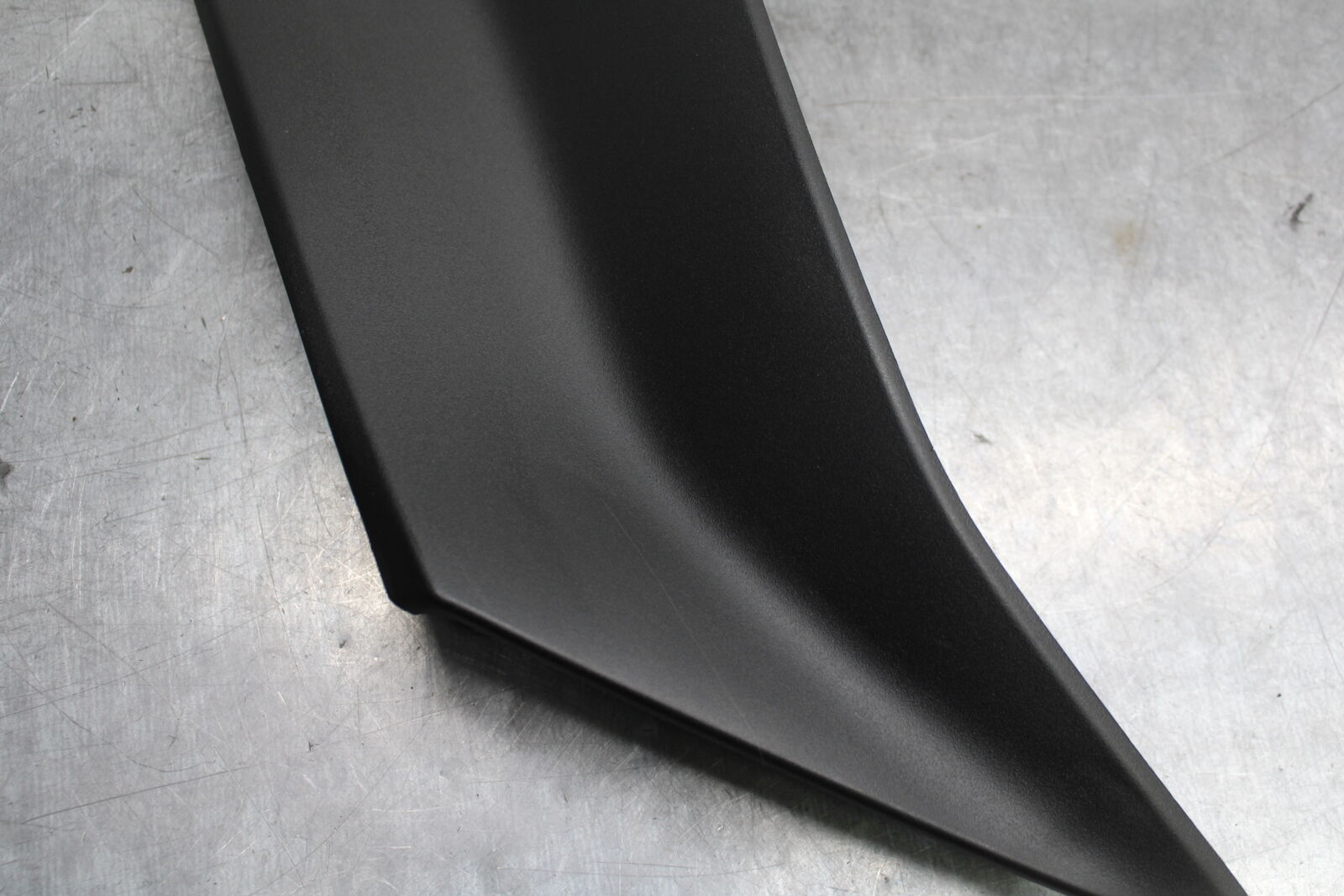 18-24 KAWASAKI NINJA 650 LEFT & RIGHT MID UPPER SIDE FAIRING COWL PLASTIC BB725